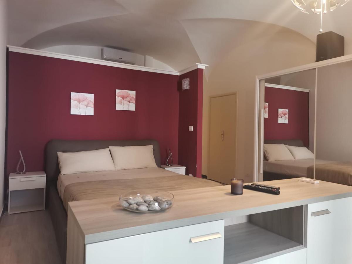 Agata Dreams Apartment คาตาเนีย ภายนอก รูปภาพ